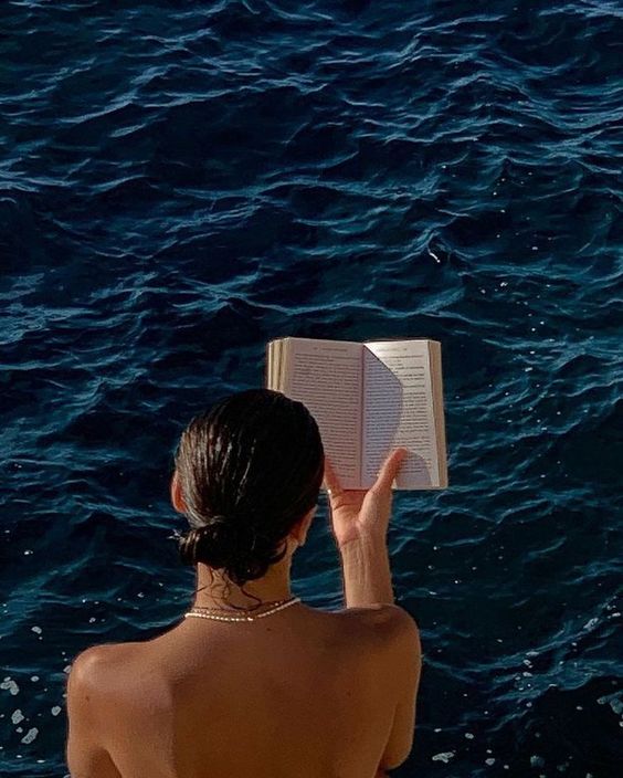 RITUAL: MORNING PAGES