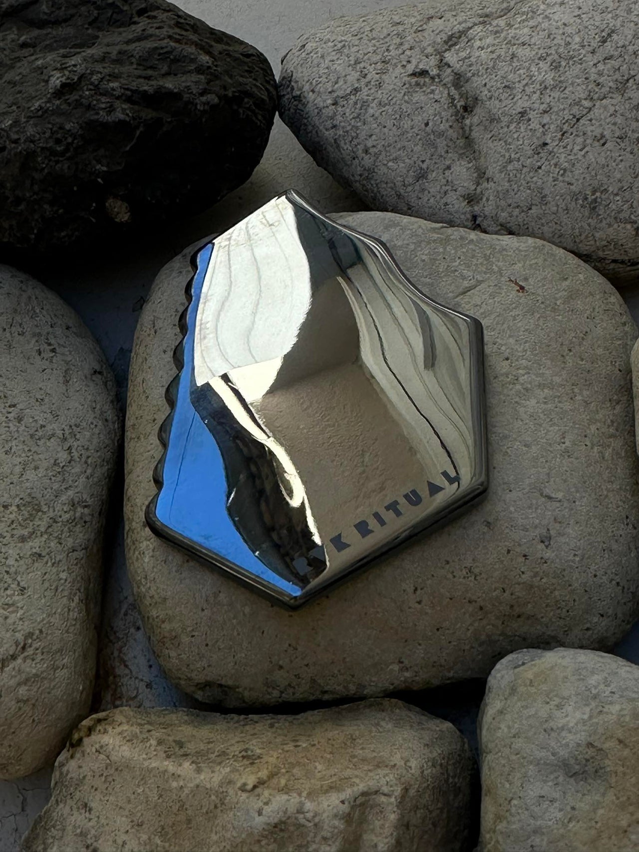 Terahertz Gua Sha stone